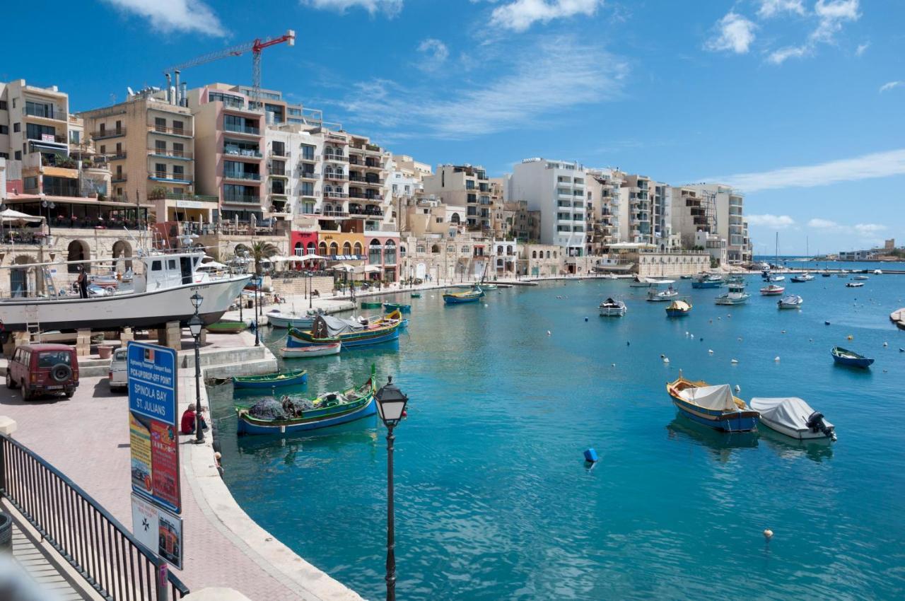 Perfect Location Idyllic 2Br Apartment سليمة المظهر الخارجي الصورة